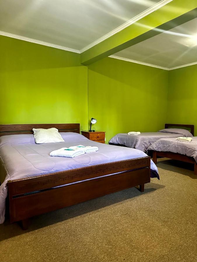 Hotel Amancay Hostal Patagonico El Calafate Esterno foto
