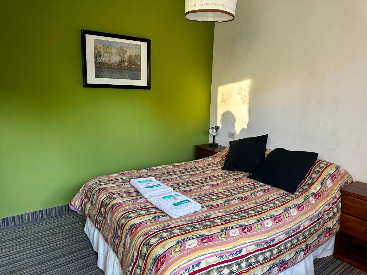 Hotel Amancay Hostal Patagonico El Calafate Esterno foto